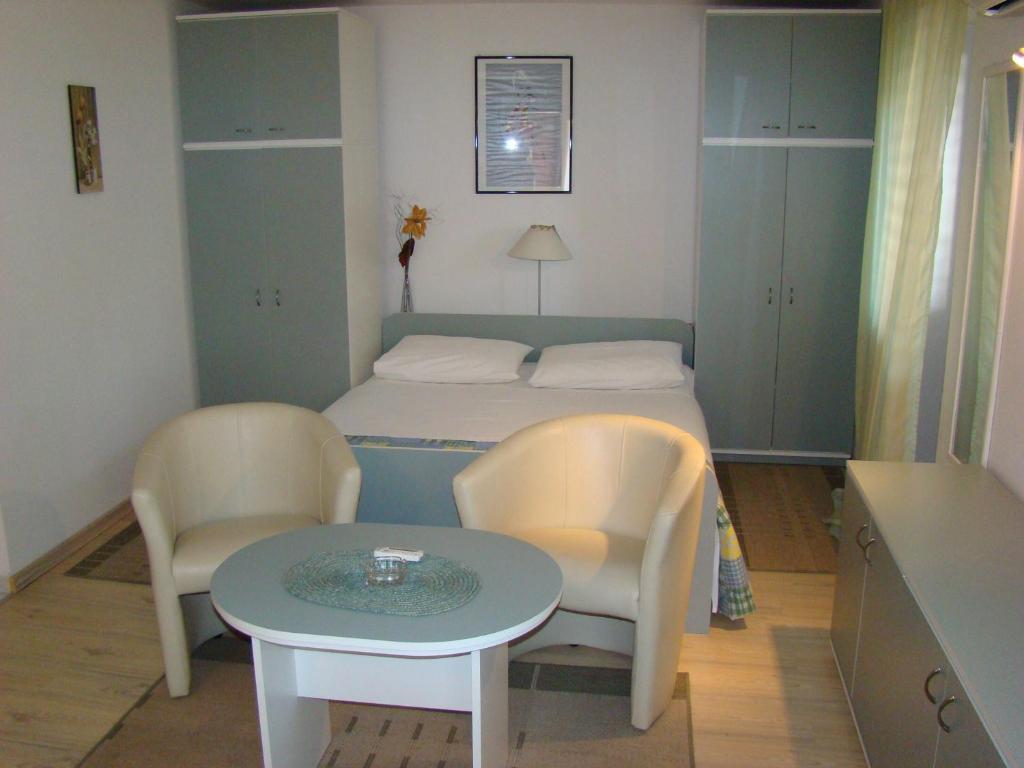 Studio Apartments Kuljis Vis Pokój zdjęcie